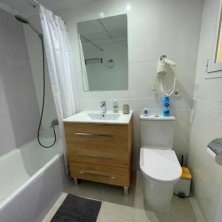 Imperial Park Pool Paradise 2 Bedroom 05 Апартаменти