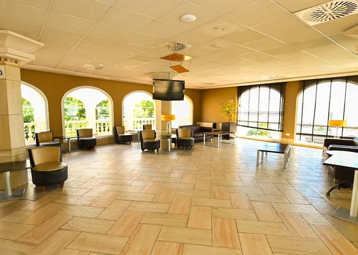 Imperial Park Pool Paradise 2 Bedroom 05 *