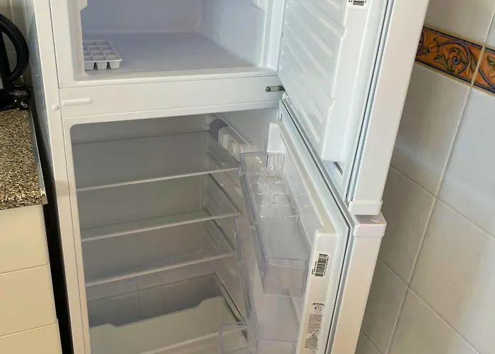 Imperial Park Pool Paradise 2 Bedroom 05 Apartment